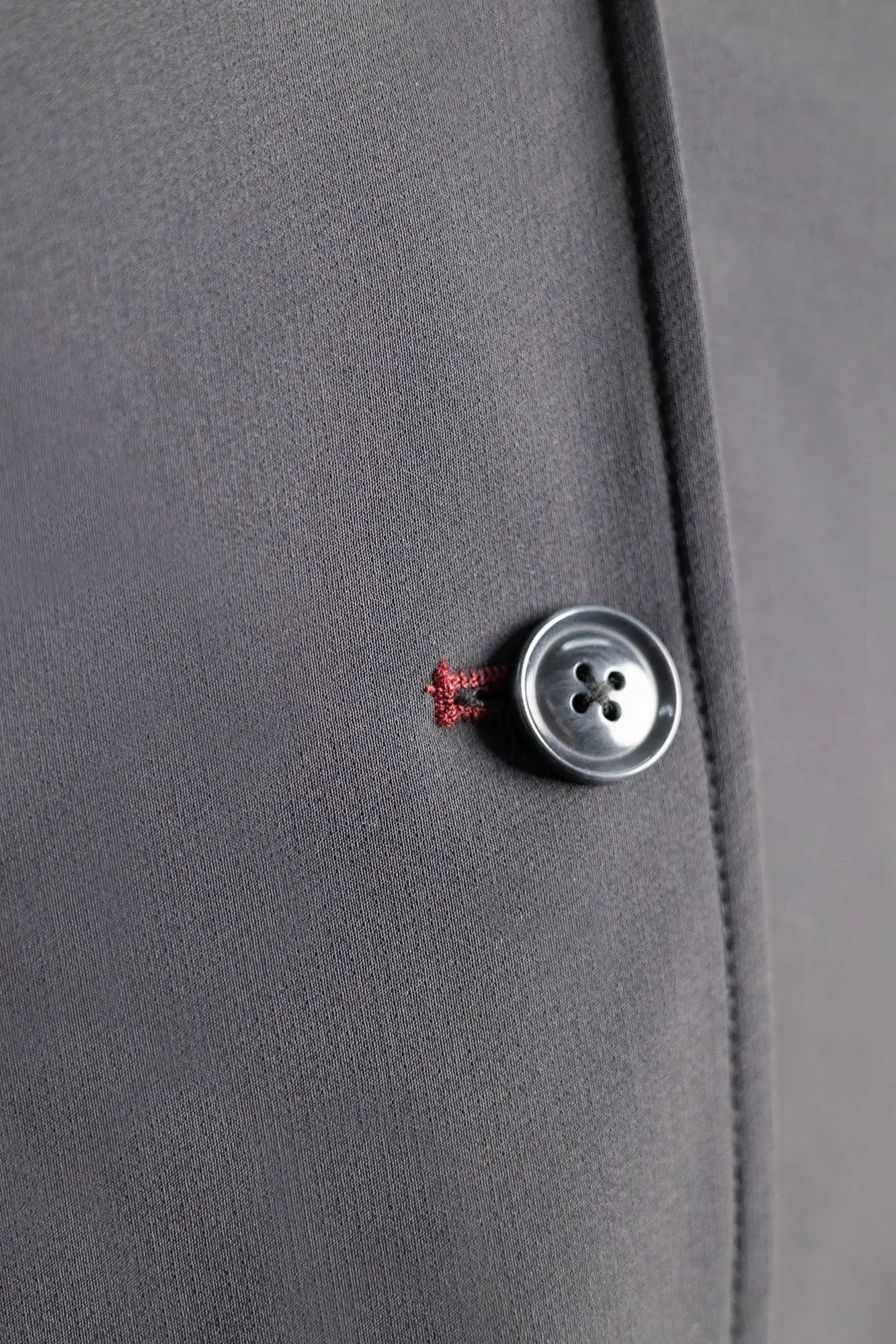 Grand Prix Ladies EQJ Classic 3 Button Show Jacket, Black with Burgundy Collar - Image 3