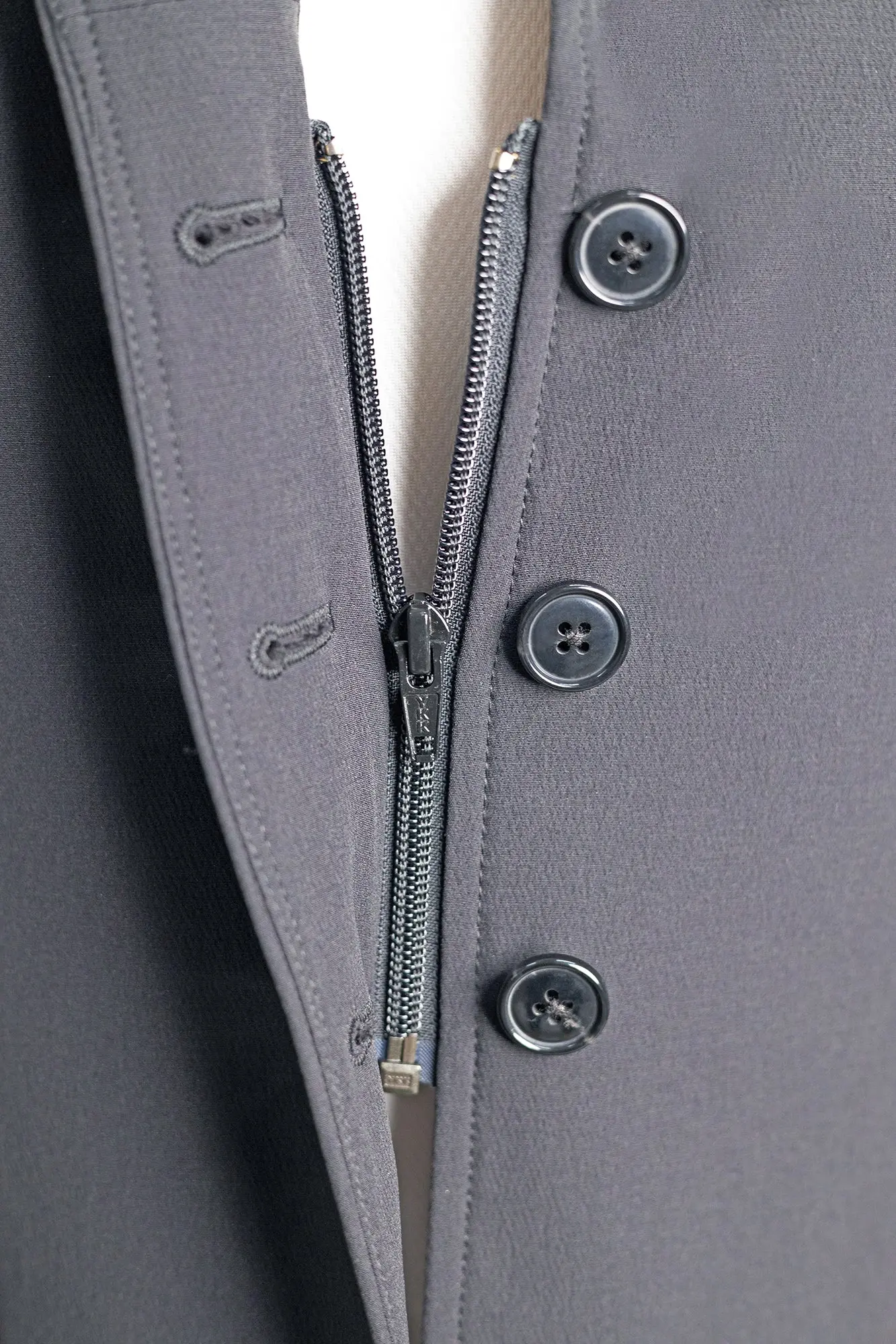 Grand Prix Ladies Quinn Show Coat, 4 Button with Hidden Zipper Closure, Navy - Image 3