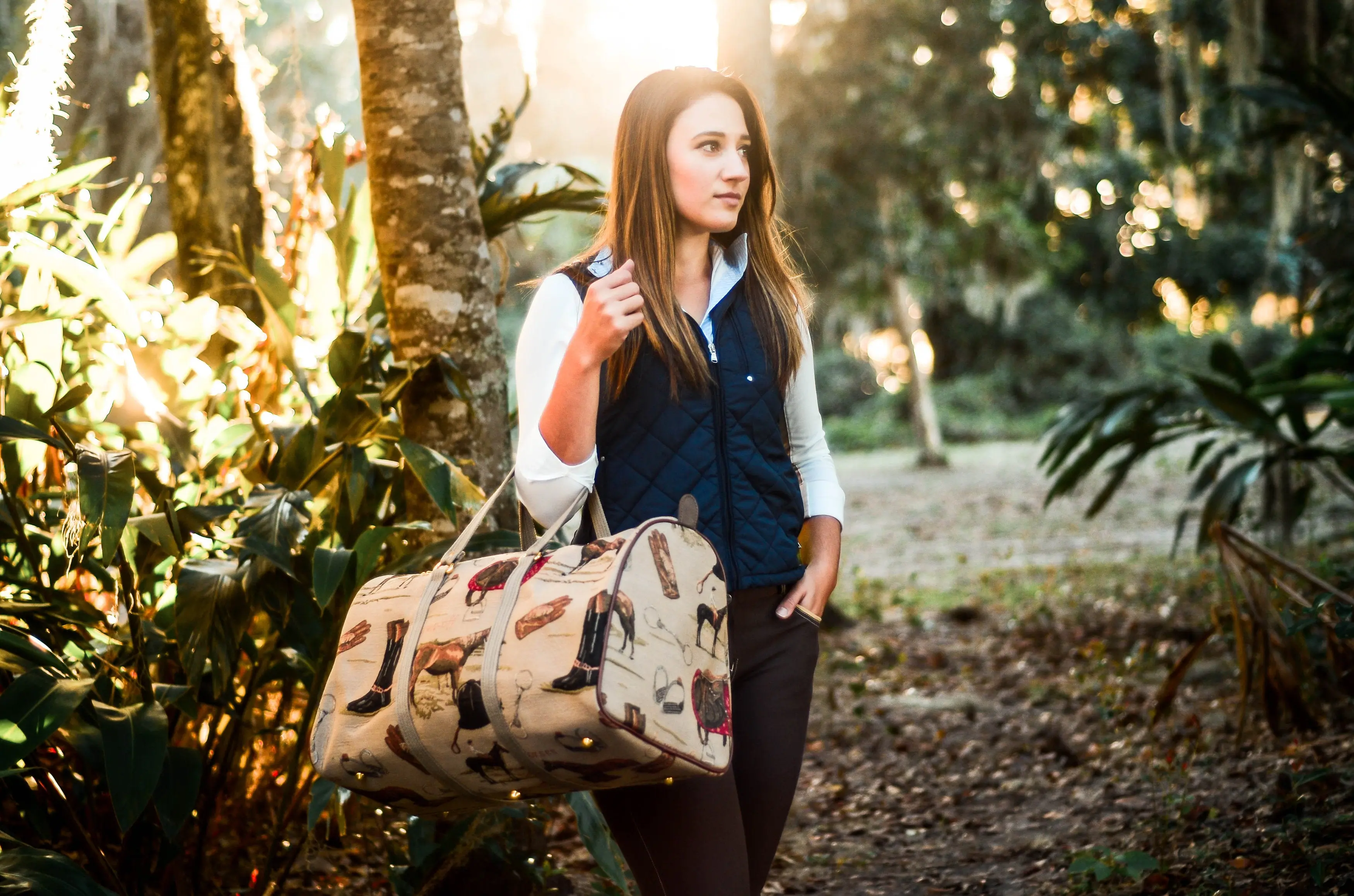 Huntley Equestrian Tapestry Duffle Bag-English Design - Image 8