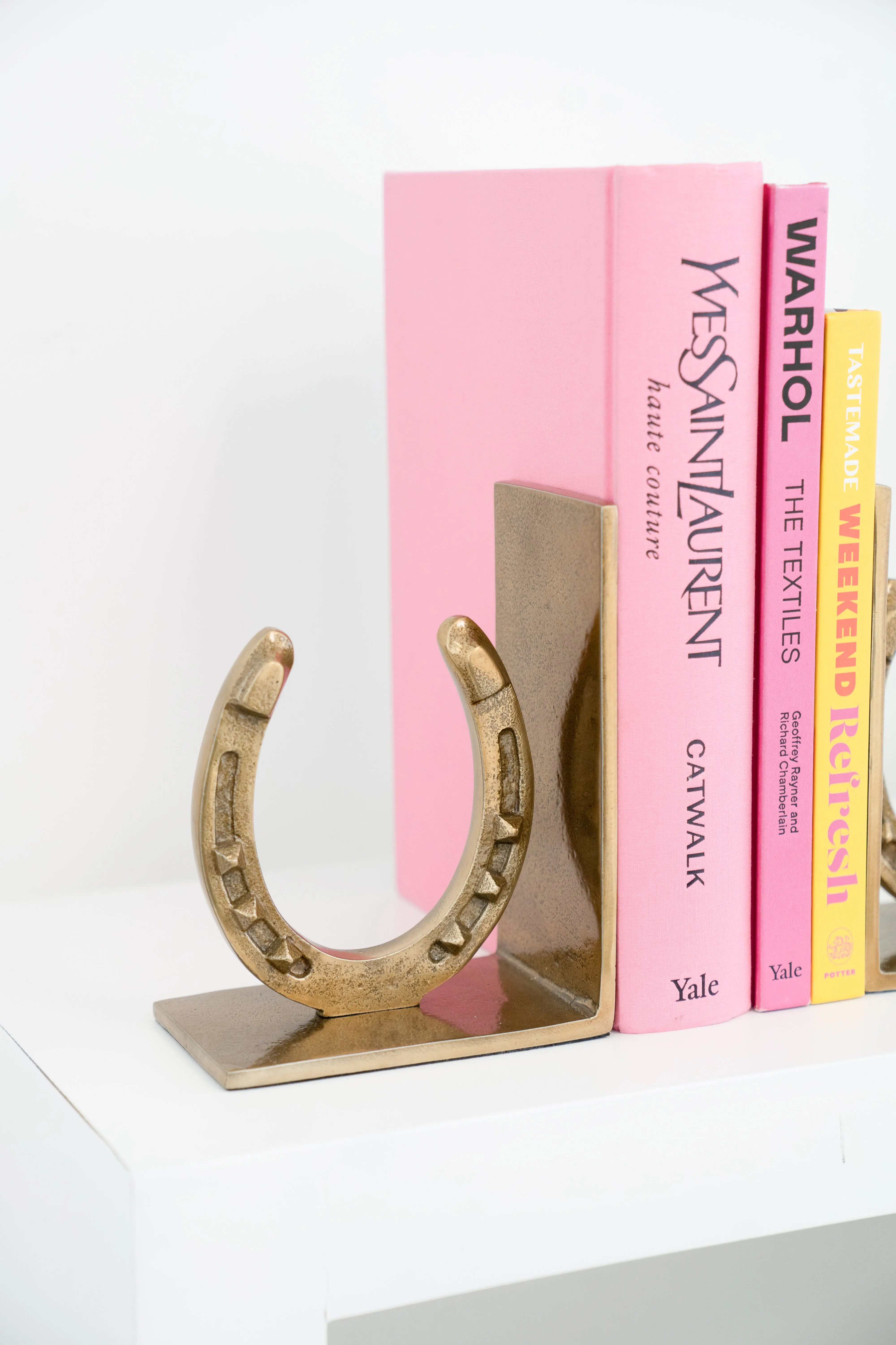 Huntley Horse shoe Bookends, Pair, Brass Antique Finish - Image 6
